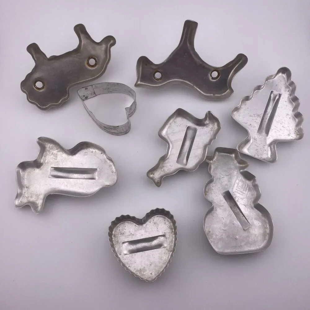 Miscellaneous Group of 8 of Vintage Metal Handled Cookie Cutters Mid-Century, Mo